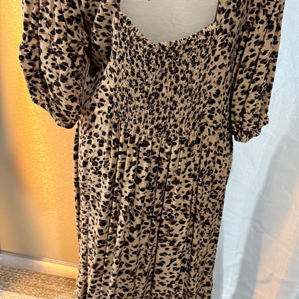 Womens size Large Time and Tru dress midi leopard